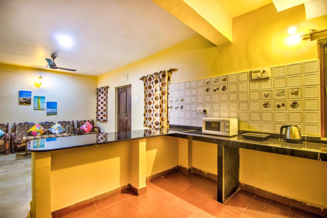 Stanleys Guest House Baga Exterior foto